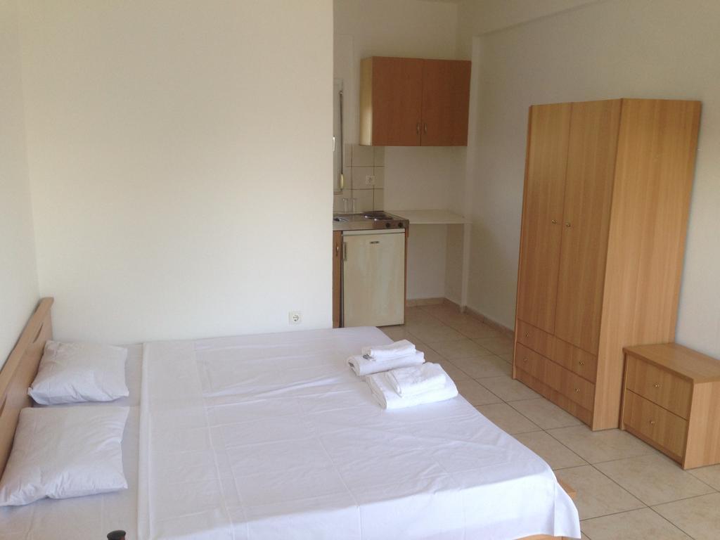 Studios Kapsalas Nea Michaniona Zimmer foto